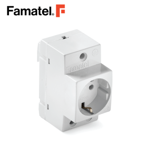 مخرج مقبس السكك الحديدية DIN 2P+E 16A 250V IP20