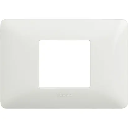 لوحة الغلاف مكونة من وحدتين مركزيتين AM4819BBN