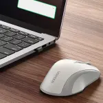UGREEN Ergonomic Wireless Mouse (White Gray)